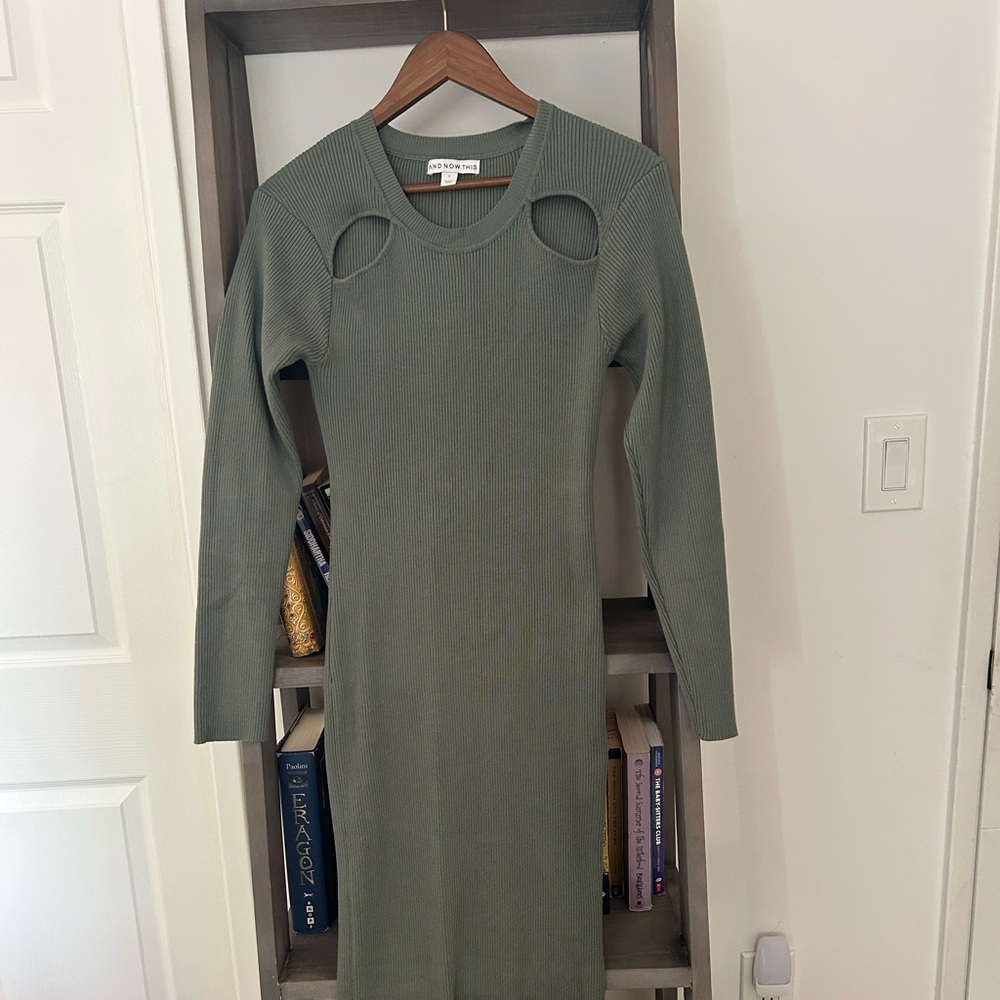 Bodycon Long Sleeve Dress in Sage Green - Picture 7 of 7